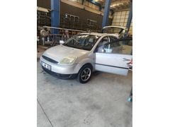 Sahibinden Ford Fiesta 1.4 TDCi Comfort 2006 Model