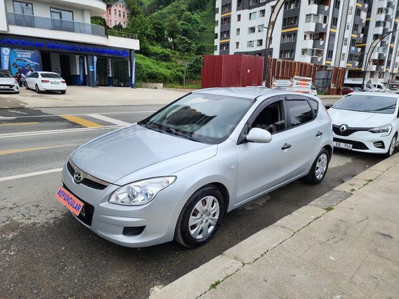 2009 MODEL HUNDAI İ.30 1.6 CRDI .. KOYUNCULAR RİZE