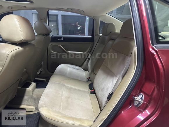DEĞİŞENSİZ HİGHLİNE PASSAT 244.oooKM SUNROFF