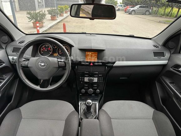 2011 OPEL ASTRA 1.3 DİZEL 106 BİN KM ENJOY 111