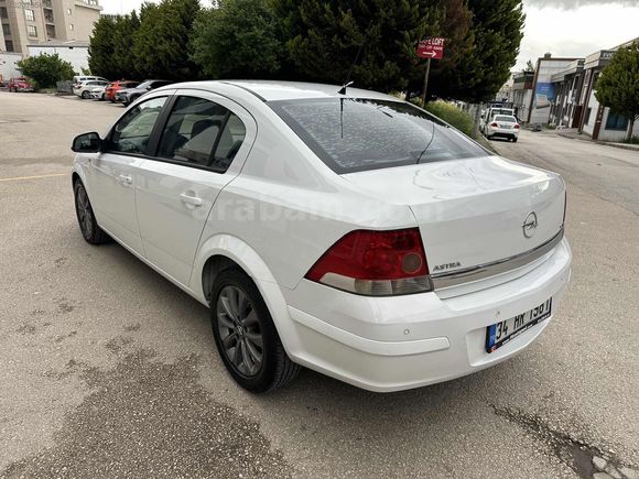 2011 OPEL ASTRA 1.3 DİZEL 106 BİN KM ENJOY 111