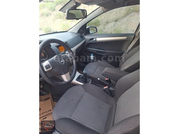 Opel Astra 2009 Model