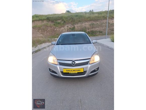 Opel Astra 2009 Model