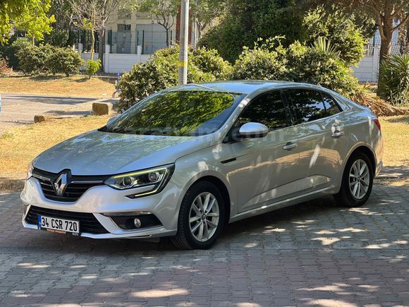 Sahibinden Renault Megane 1.5 Blue DCI Touch 2020 Model 