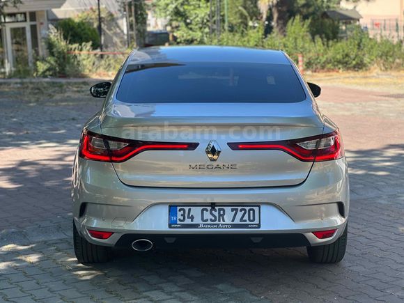 Sahibinden Renault Megane 1.5 Blue DCI Touch 2020 Model 