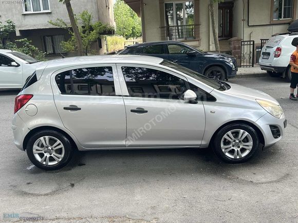 2012 MODEL 193 BİNDE 1.2 BENZİN OTOMATİK CORSA