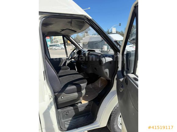 EMMiOĞLU OTOMOTIV'DEN HATASIZ 2006 MDL 350M PANELVAN