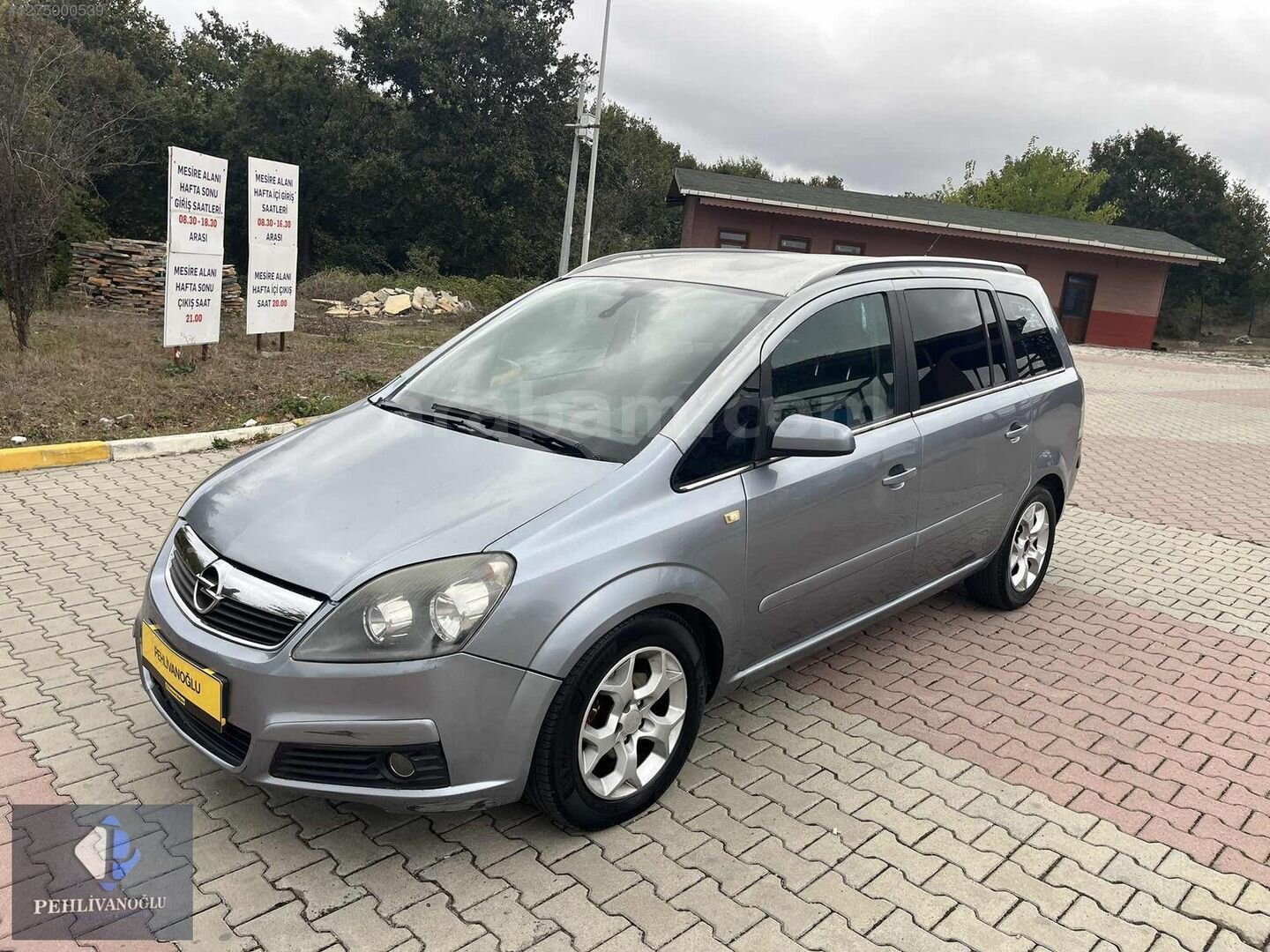 Galeriden Opel Zafira 1.9 CDTI Cosmo 2006 Model İstanbul 250.000 km Gri 2