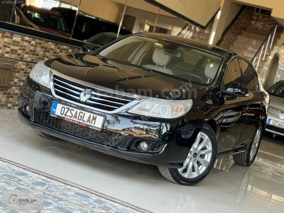 ÖZSAĞLAM'dan 2013 Latitude 1.5 DCİ Executive *Hatasız * 271binde