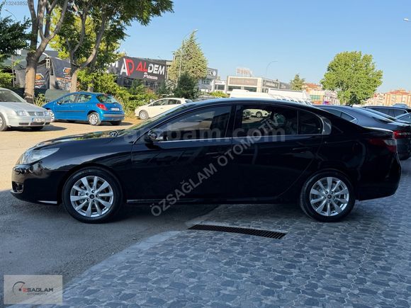 ÖZSAĞLAM'dan 2013 Latitude 1.5 DCİ Executive *Hatasız * 271binde