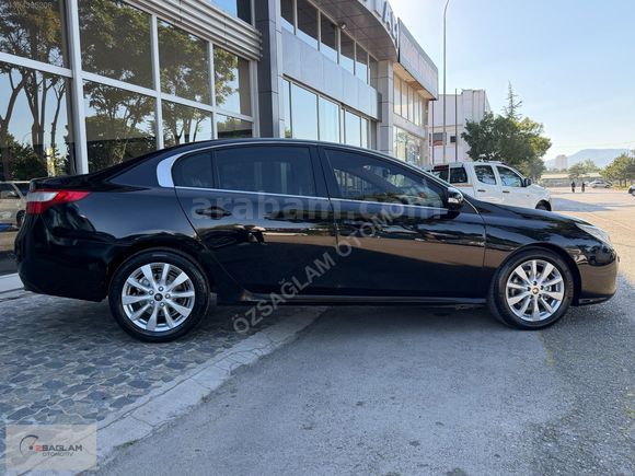 ÖZSAĞLAM'dan 2013 Latitude 1.5 DCİ Executive *Hatasız * 271binde