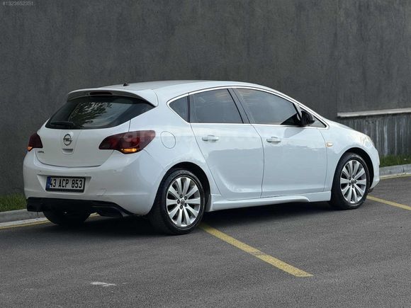 DEĞİŞENSİZ PARÇA BOYALI ASTRA COSMO