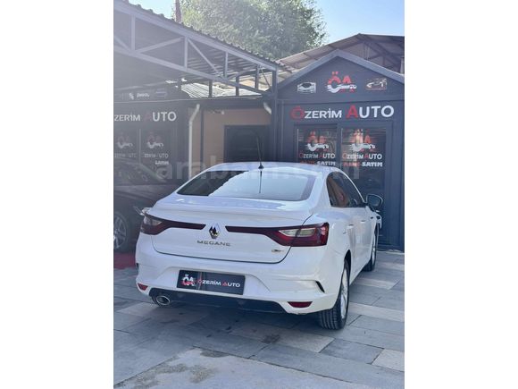Galeriden Renault Megane 1.5 dCi Touch 2017 Model Hatay