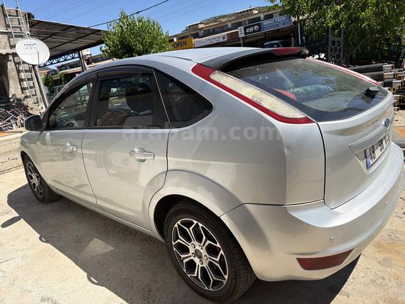 Sahibinden Ford Focus 1.6 Collection 2011 Model 