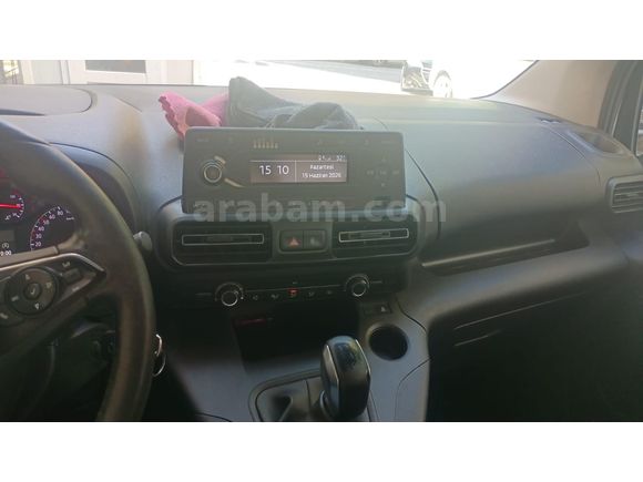Sahibinden Opel Combo 1.5 CDTI Enjoy 2019 Model  162.000 km Gri