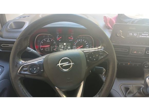 Sahibinden Opel Combo 1.5 CDTI Enjoy 2019 Model  162.000 km Gri