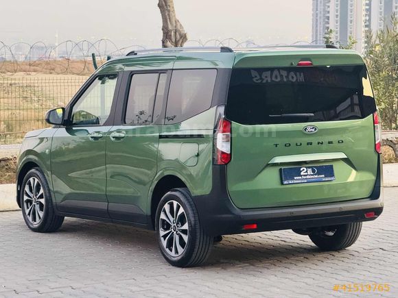 GLS ÖZDAŞ 2.EL | 2024 MODEL FORD TOURNEO COURIER 1.5 TITANIUM