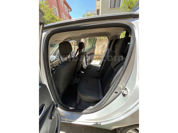 Sahibinden Renault Clio 1.2 Extreme 2010 Model İstanbul