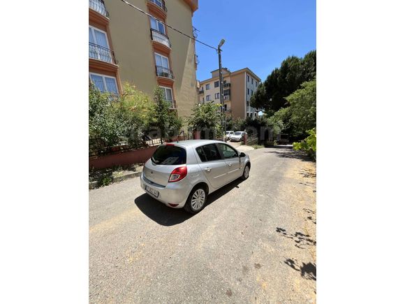 Sahibinden Renault Clio 1.2 Extreme 2010 Model İstanbul