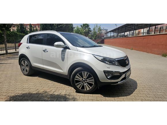 Sahibinden Kia Sportage 2.0 CRDi 4x4 Premium 2014 Model  205.000 km Beyaz