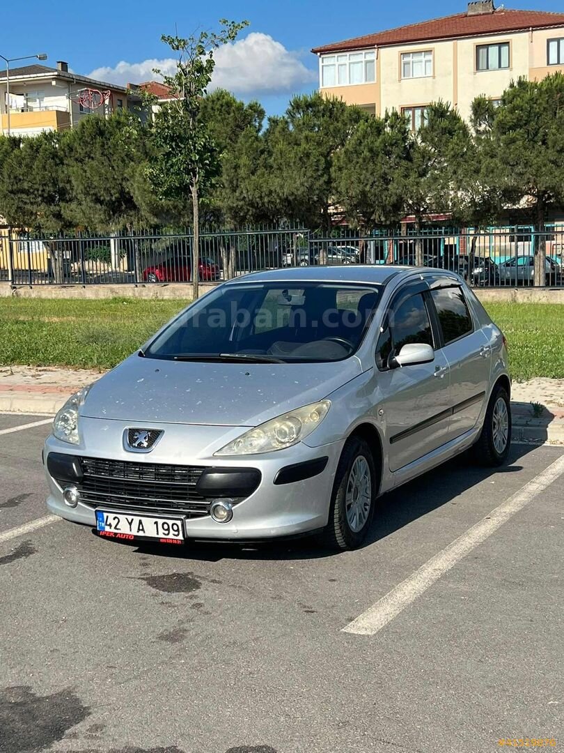 Galeriden Peugeot 307 1.6 HDi Comfort 2006 Model Kocaeli 375.000 km Gri 1