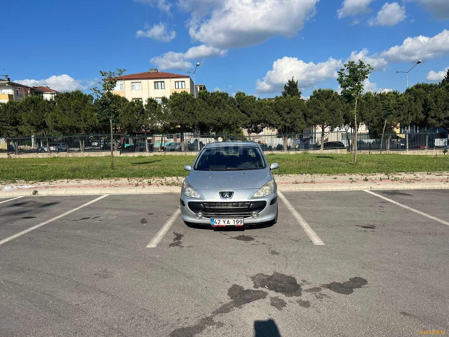Galeriden Peugeot 307 1.6 HDi Comfort 2006 Model Kocaeli 375.000 km Gri 6
