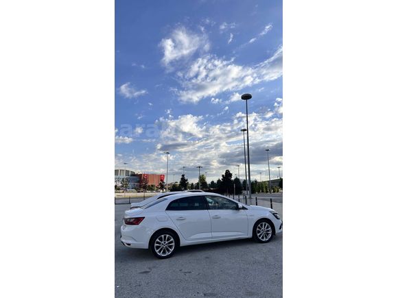 BAYANDAN TEMİZ MEGANE İCON  1.5 2018 Model 