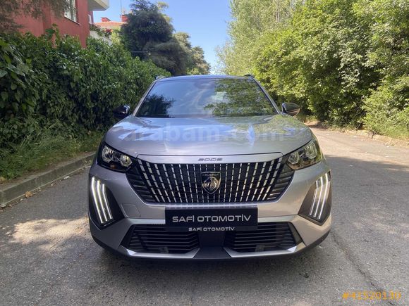 SAFİ'DEN PEUGEOT 2008 1.2 PURETECH ALLURE 9.OOOKM GARANTİDE