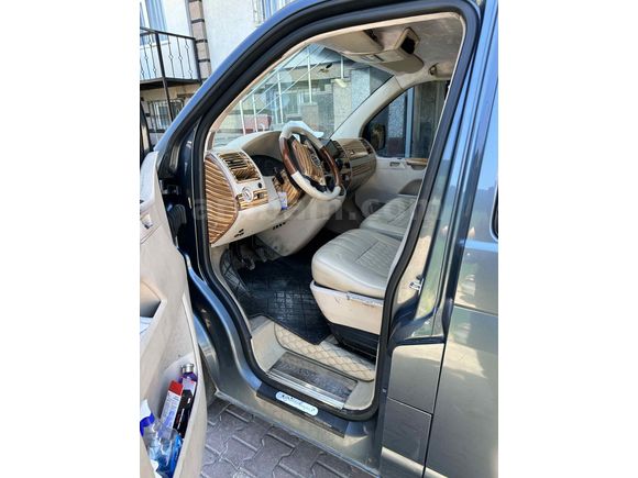 Sahibinden Volkswagen MultiVan 2.5 TDI 2005 Model  378.000 km Gri