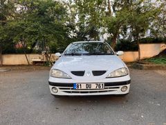 Sahibinden Renault Megane 1.6 RXT 2000 Model