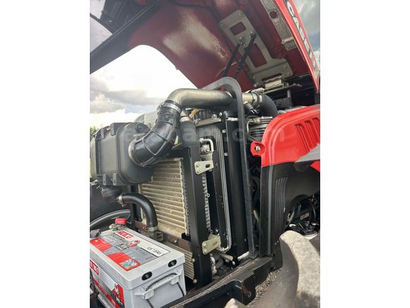 Galeriden Case IH Farmall 100X Muş