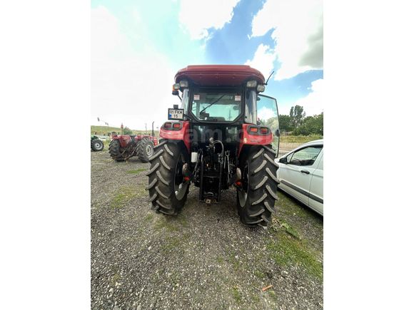 Galeriden Case IH Farmall 100X Muş