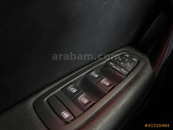 YKTCAR AUTOGROSS'DAN 2023 MEGANE İCON