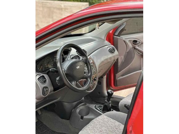 Sahibinden Ford Focus 1.6 Ambiente 2000 Model 