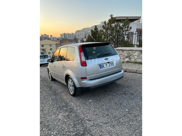 Sahibinden Ford C-Max 1.6 TDCi Ghia 2005 Model