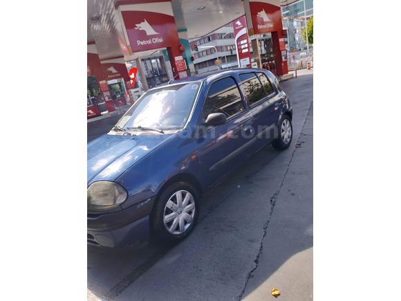 Sahibinden Renault Clio 1.4 RTA 2000 Model  328.000 km Mavi