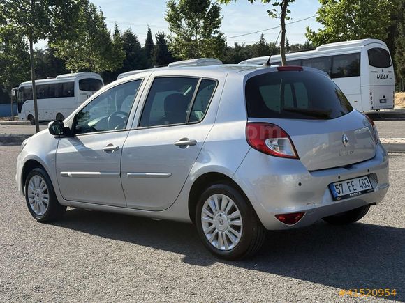 Vegas Garage'den 2011 Clio Extreme 83 Bin Km 4 Lastik Sıfır