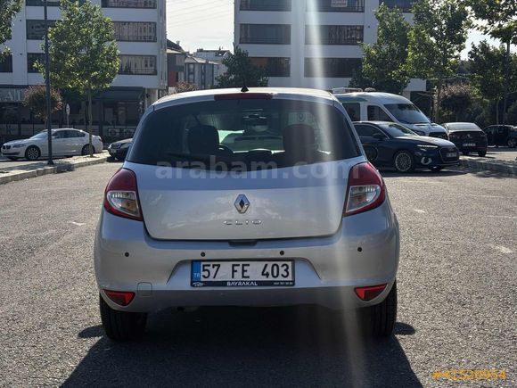 Vegas Garage'den 2011 Clio Extreme 83 Bin Km 4 Lastik Sıfır