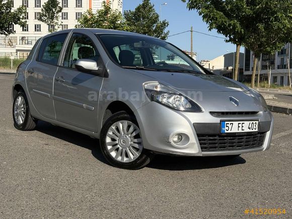 Vegas Garage'den 2011 Clio Extreme 83 Bin Km 4 Lastik Sıfır