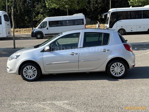 Vegas Garage'den 2011 Clio Extreme 83 Bin Km 4 Lastik Sıfır