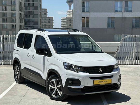 HATASIZ DEĞİŞENSİZ 2022 RIFTER GT+CAM TAVAN+ ŞERİT TKP+ OTOMATİK