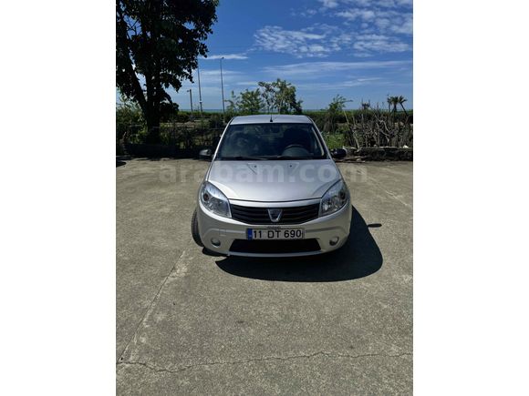 Sahibinden Dacia Sandero 1.2 Ambiance 2012 Model 