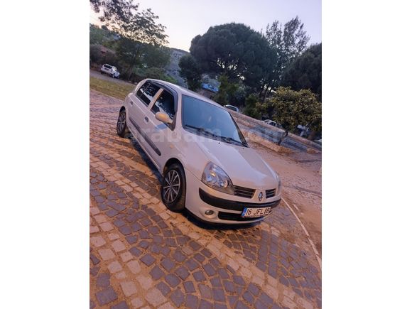 Sahibinden Renault Clio 1.4 Dynamique 2004 Model