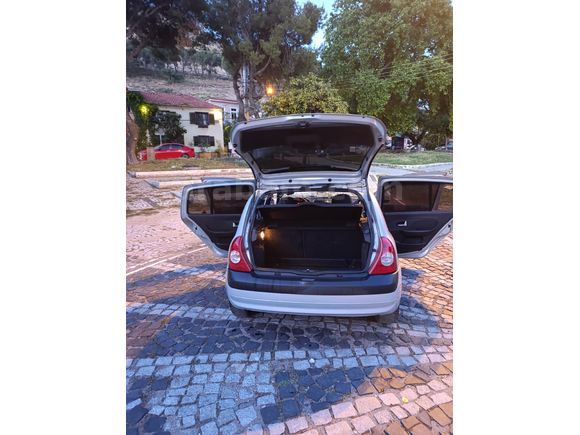 Sahibinden Renault Clio 1.4 Dynamique 2004 Model