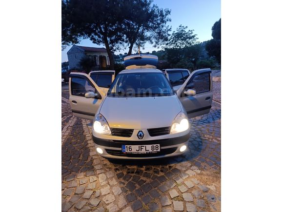 Sahibinden Renault Clio 1.4 Dynamique 2004 Model
