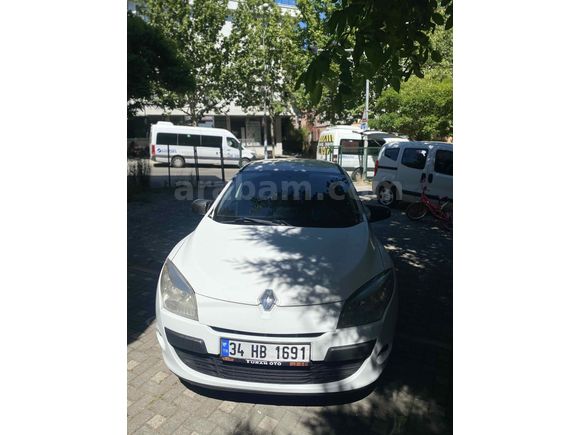 Sahibinden Renault Megane 1.5 dCi Authentique 2011 Model 