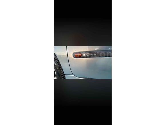 Sahibinden Renault Laguna 2.0 RXT 2000 Model 