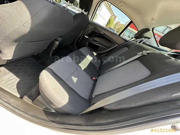 BOYASIZ!! 2024 FİAT EGEA 1.4 FİRE 95PS EASY PLUS 37.000 KM DE