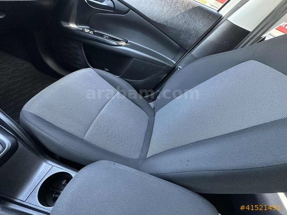 BOYASIZ!! 2024 FİAT EGEA 1.4 FİRE 95PS EASY PLUS 37.000 KM DE