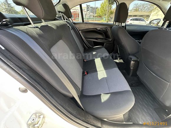 BOYASIZ!! 2024 FİAT EGEA 1.4 FİRE 95PS EASY PLUS 37.000 KM DE